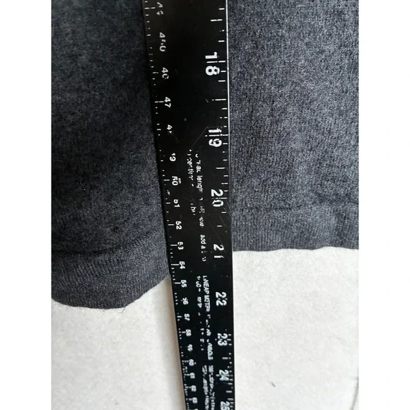 Eddie Bauer Mens Charcoal Gray Merino Wool Cotton Blend Crewneck Sweater Large - Picture 4 of 12